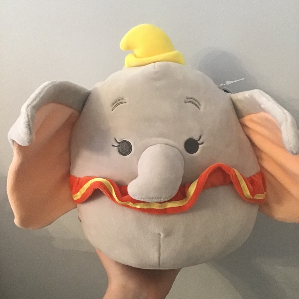 Dumbo squishmallow